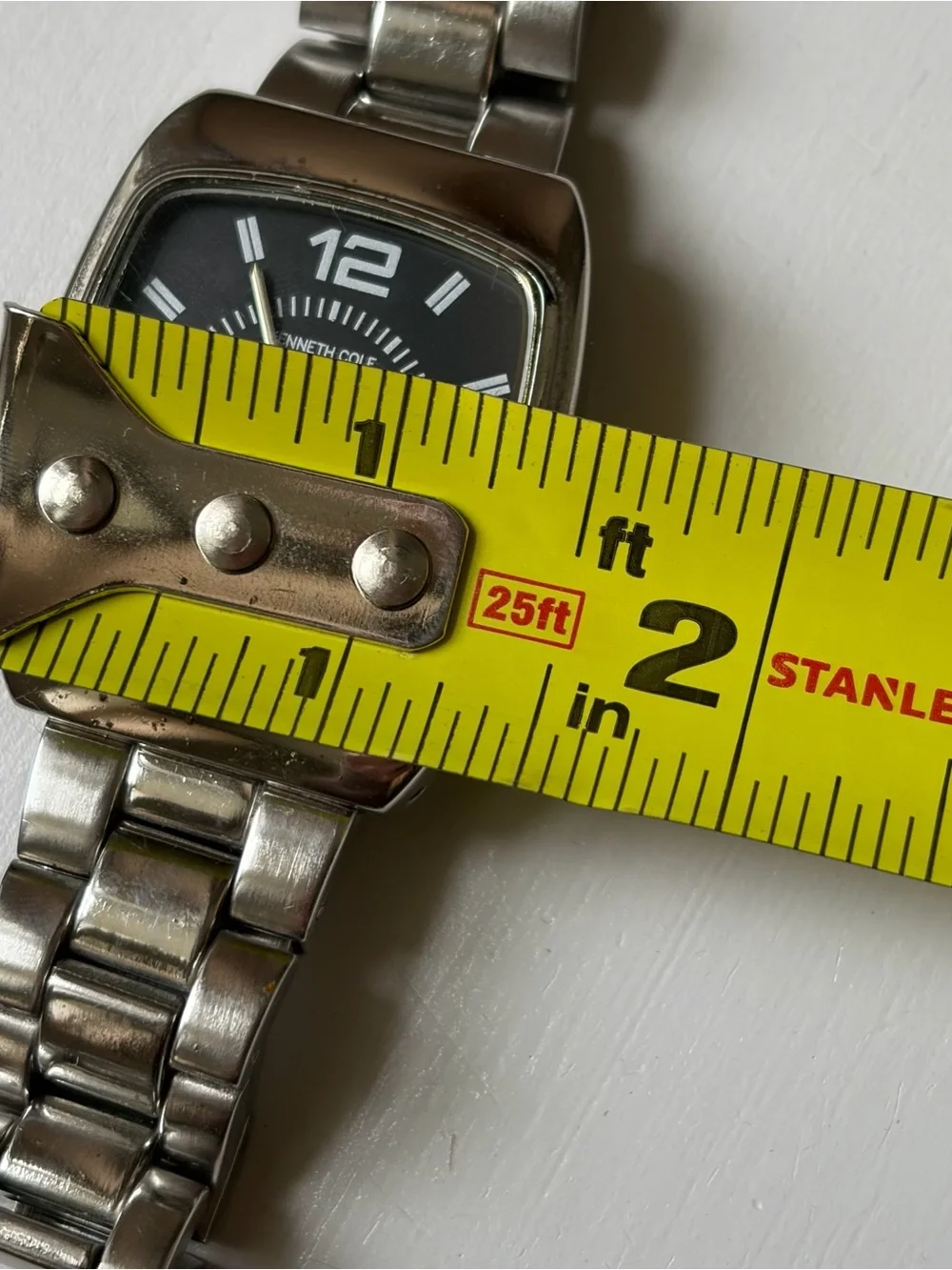 Kenneth Cole Reaction Men's Black / Silver Stainless Steel #20885 Watch *Working